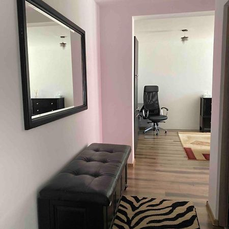 Laura Apartament Târgu-Mureş Exteriör bild