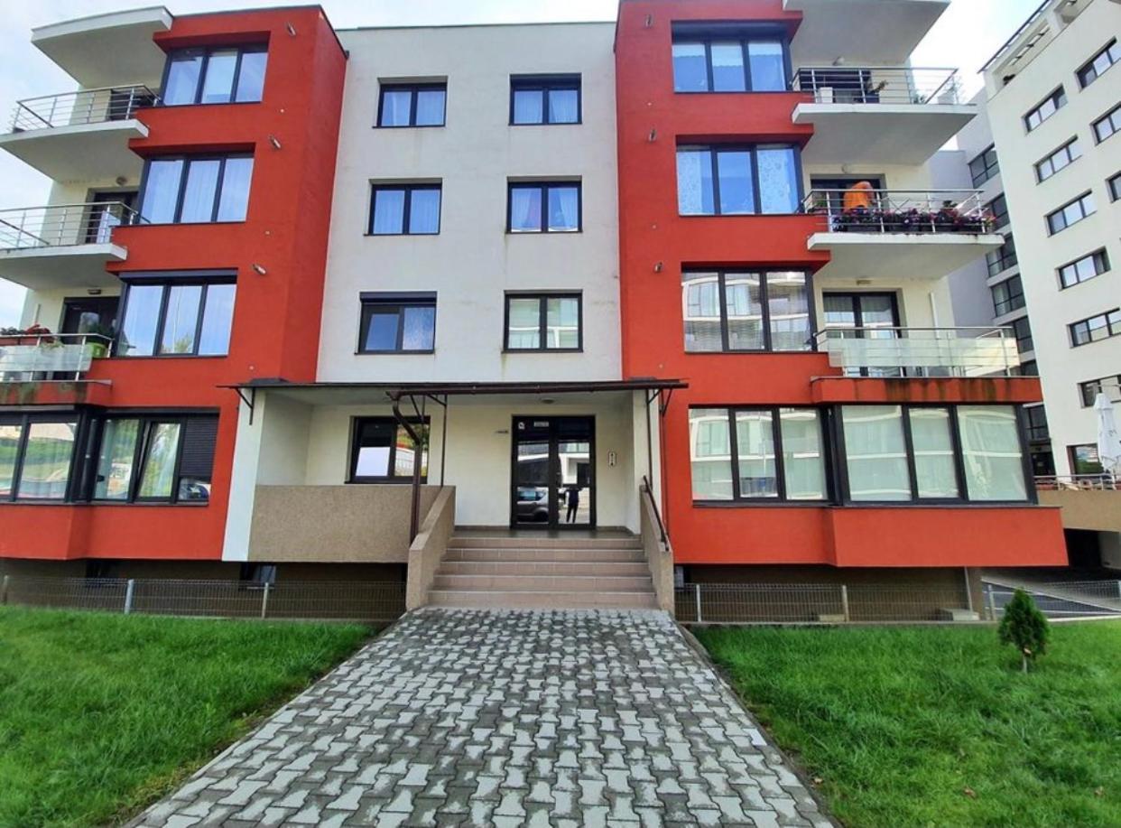 Laura Apartament Târgu-Mureş Exteriör bild